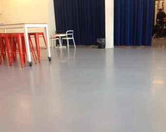 Polyurethaan afwerking op egaline